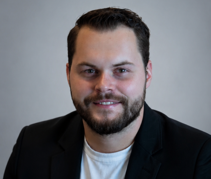 Jon Granger headshot